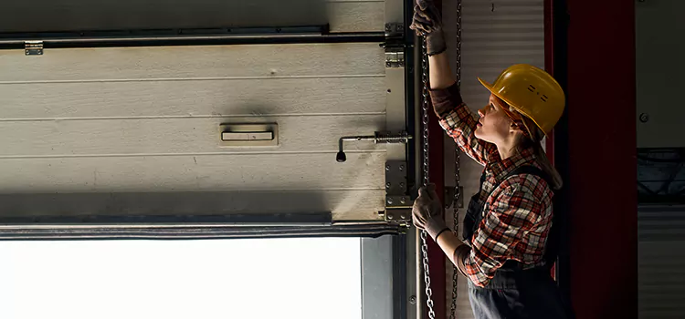 Addressing Common Garage Door Stoppage Issues in Pekin, IL