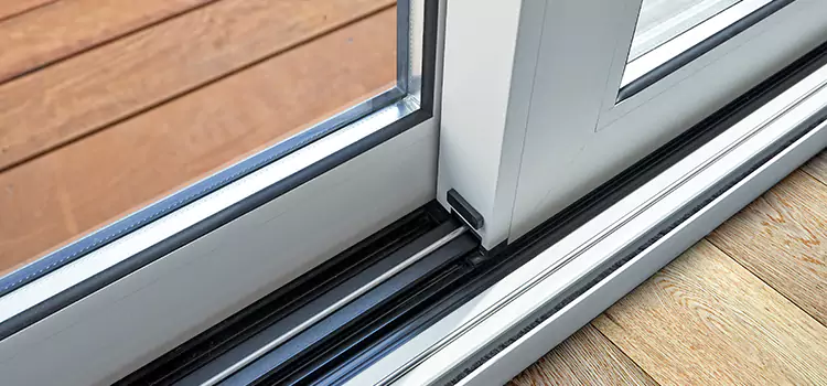 Why Your Sliding Door Keeps Getting Stuck in Pekin, IL?